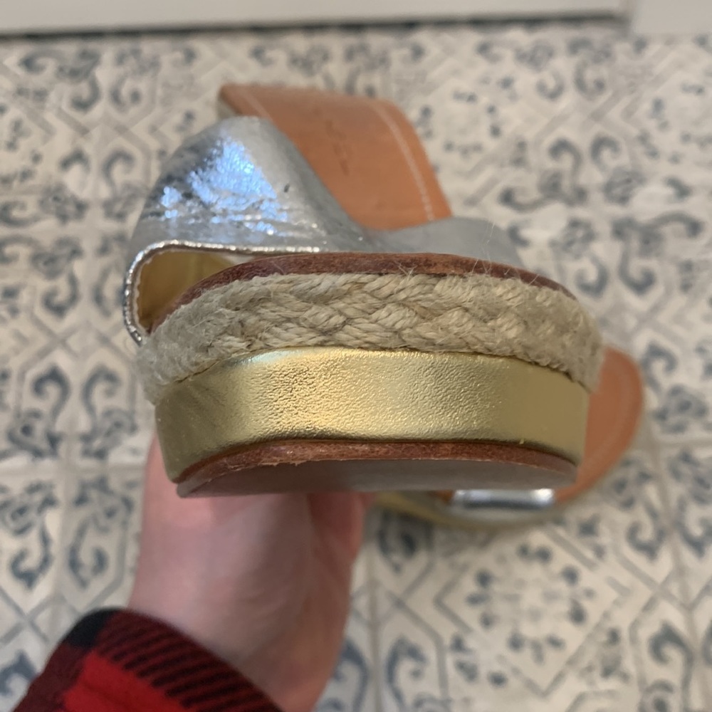 C Label Wedge Heels - Picture 8 of 10